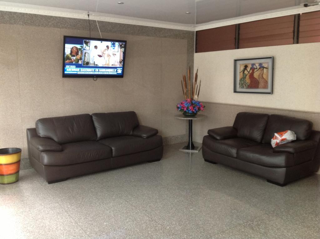 Hoteles Bogota Inn El Lago Country Zona Rosa Room photo